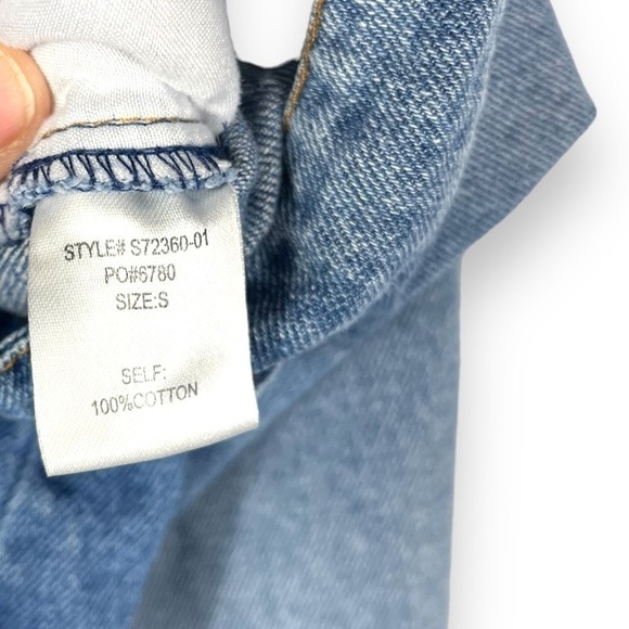 4 for $40 SALE! Altar'd State Two Tone Raw Hem Denim Jean Mini Skirt, Size S - Picture 7 of 10